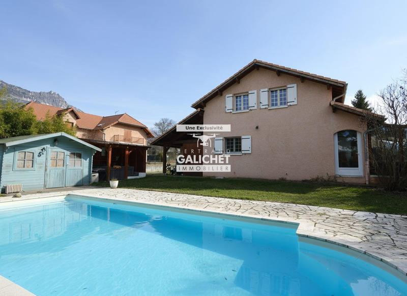 Maison - 156 m² - 5 pièces