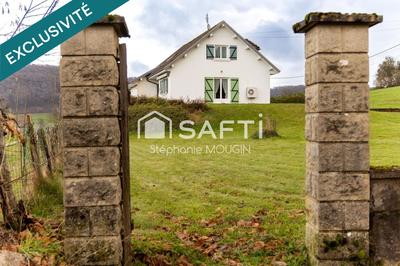 Maison - 128 m² - 8 pièces