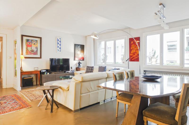 Appartement - 152 m² - 5 pièces