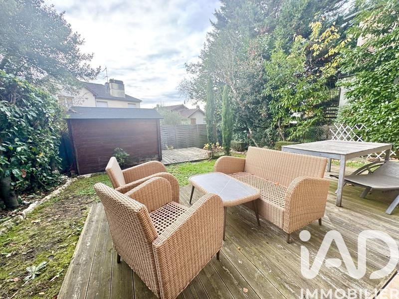 Maison - 94 m² - 5 pièces