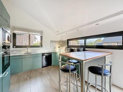 Maison - 183 m² - 12 pièces