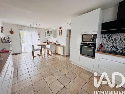 Maison - 151 m² - 5 pièces
