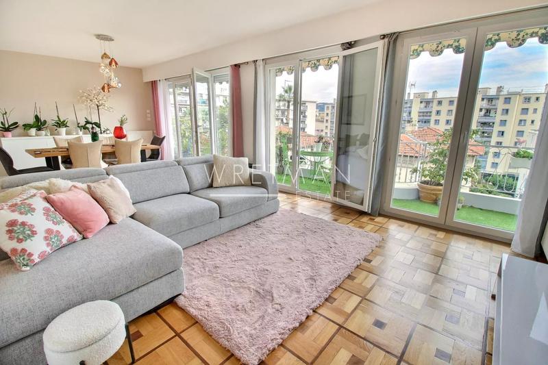 Appartement - 119 m² - 5 pièces