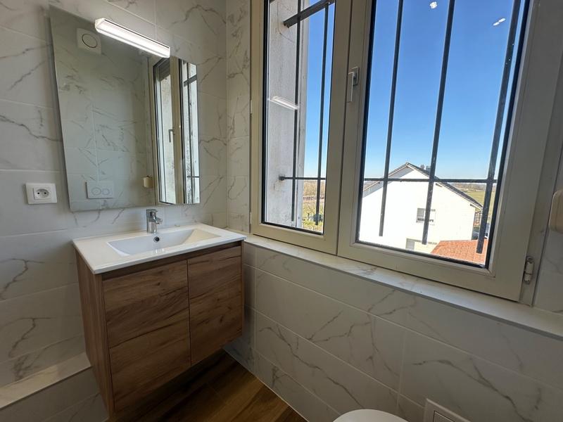 Appartement - 87 m² - 4 pièces