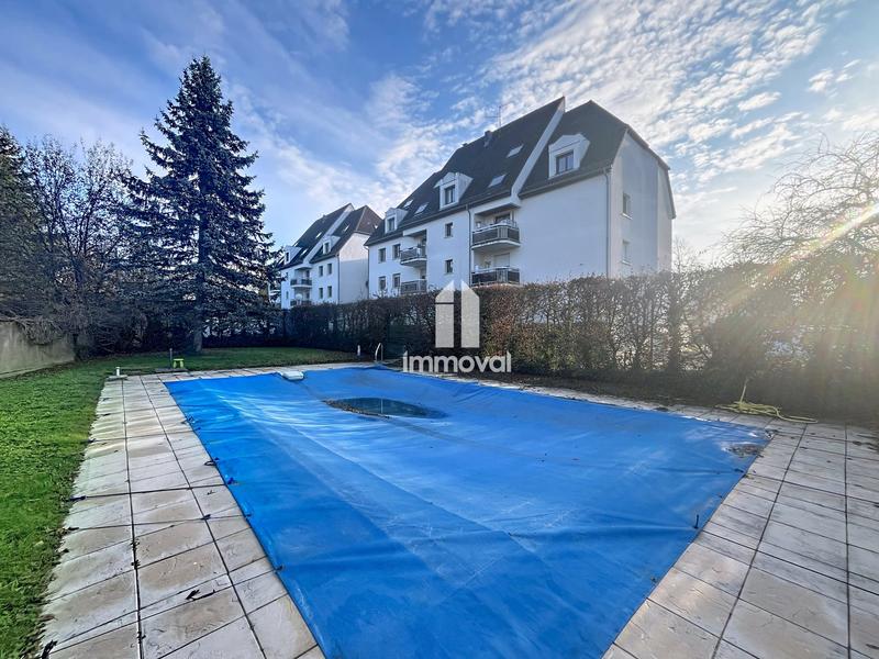 Appartement - 104 m² - 4 pièces