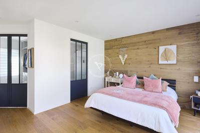 Maison - 156 m² - 7 pièces