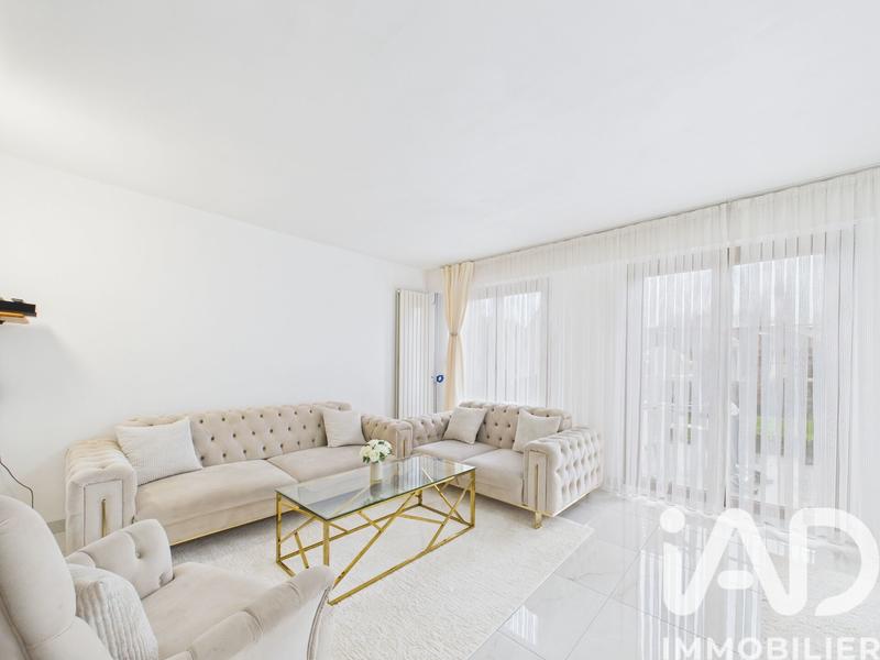 Maison - 101 m² - 5 pièces