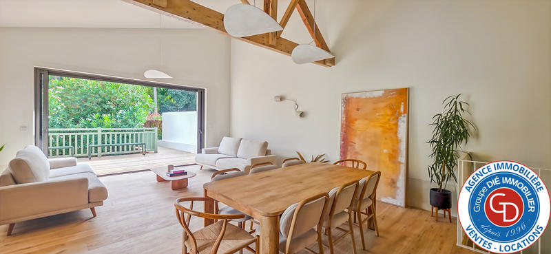 Maison - 150 m² - 5 pièces