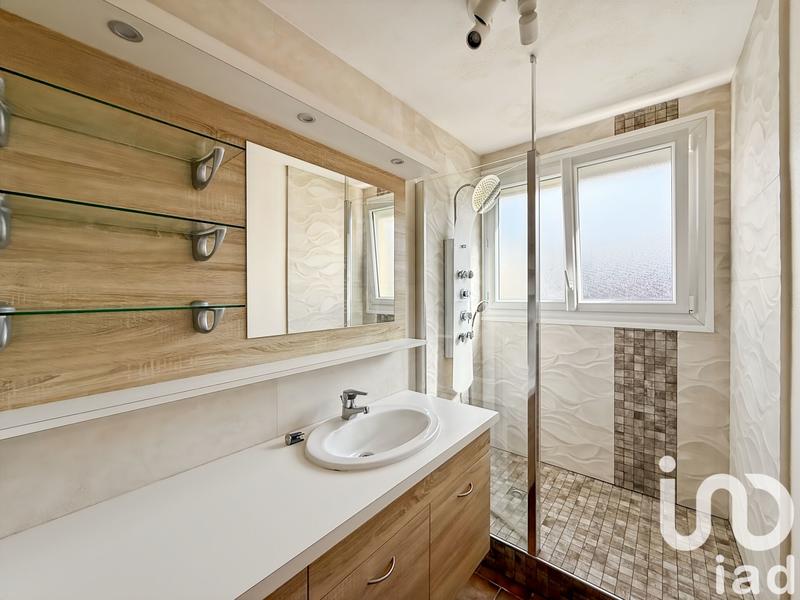 Appartement - 82 m² - 5 pièces