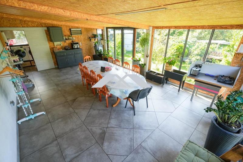 Maison - 140 m² - 5 pièces