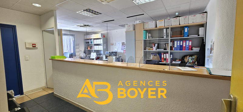 Local commercial - 177 m²