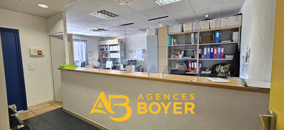 Local commercial - 177 m²