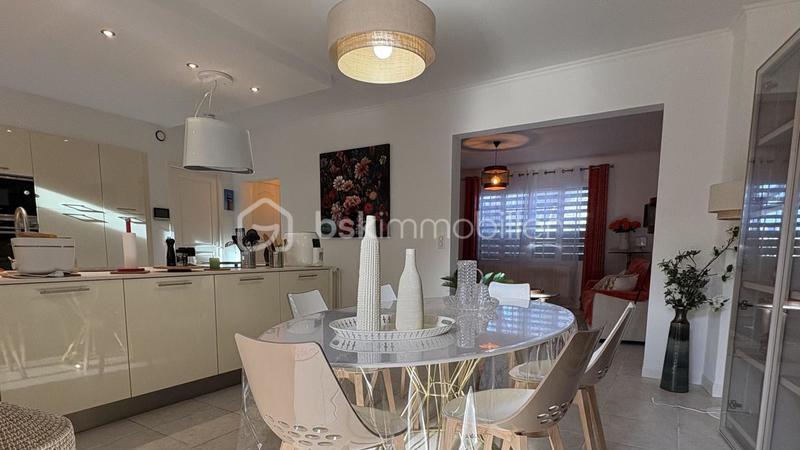 Maison de ville - 146 m² - 6 pièces