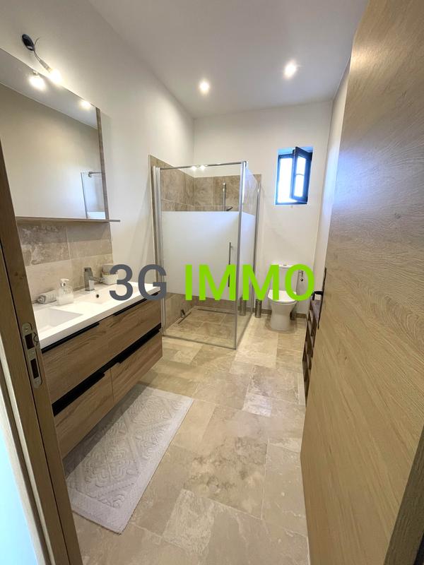 Corps de ferme - 198 m² - 9 pièces