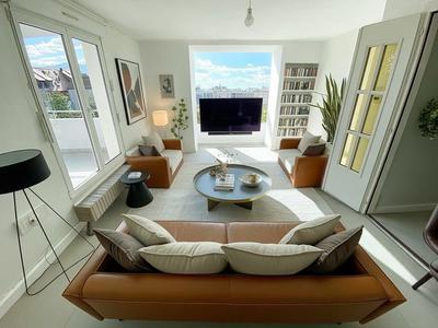 Appartement - 80 m² - 3 pièces