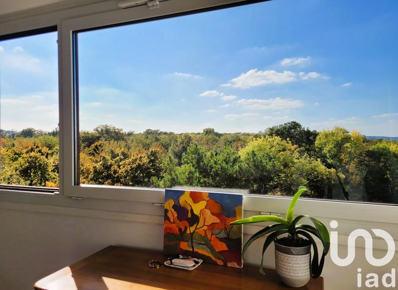 Appartement - 90 m² - 4 pièces