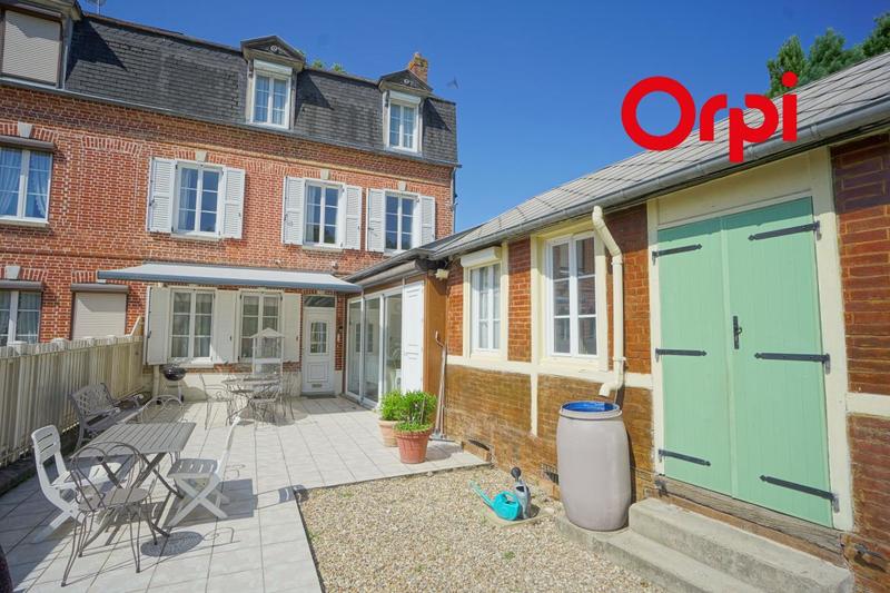 Maison - 110 m² - 6 pièces