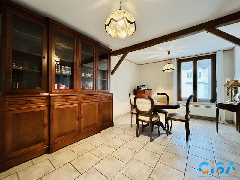 Maison ancienne - 99 m² - 5 pièces