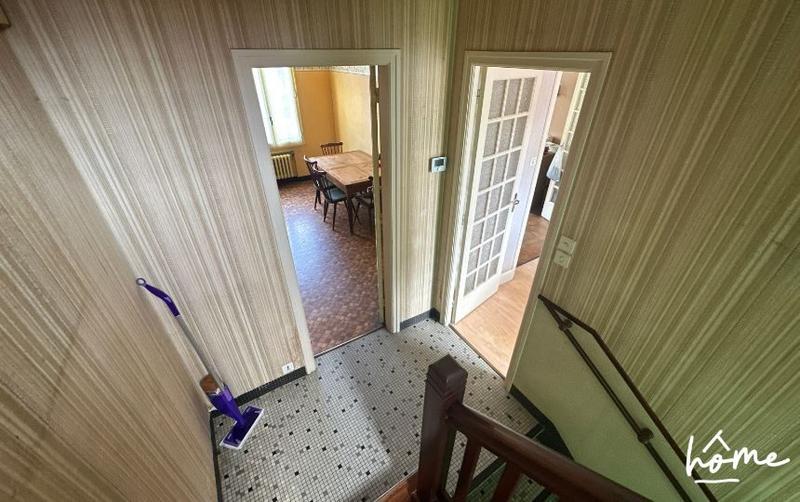 Maison - 127 m² - 8 pièces