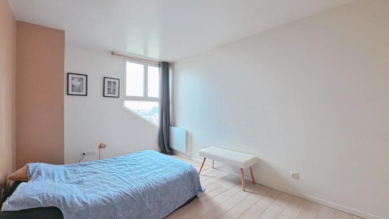 Pavillon - 235 m² - 7 pièces