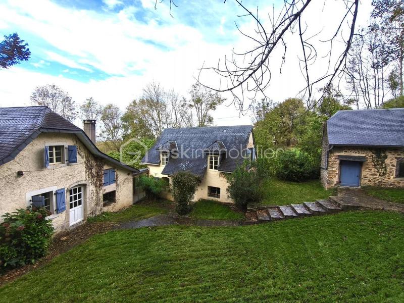 Maison - 154 m² - 5 pièces