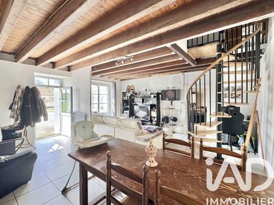 Maison - 109 m² - 5 pièces