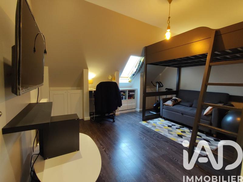 Maison - 102 m² - 5 pièces