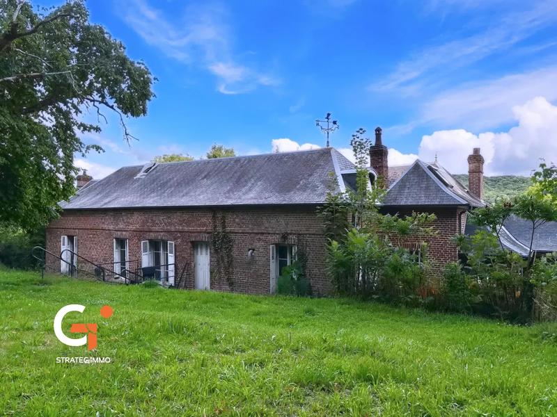 Maison - 349 m² - 10 pièces