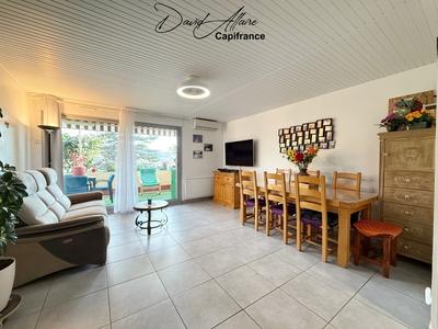 Appartement - 77 m² - 3 pièces