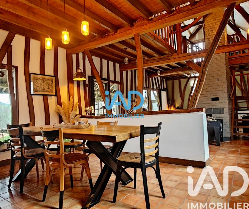 Maison - 223 m² - 6 pièces