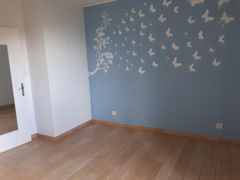 Propriété - 241 m² - 10 pièces