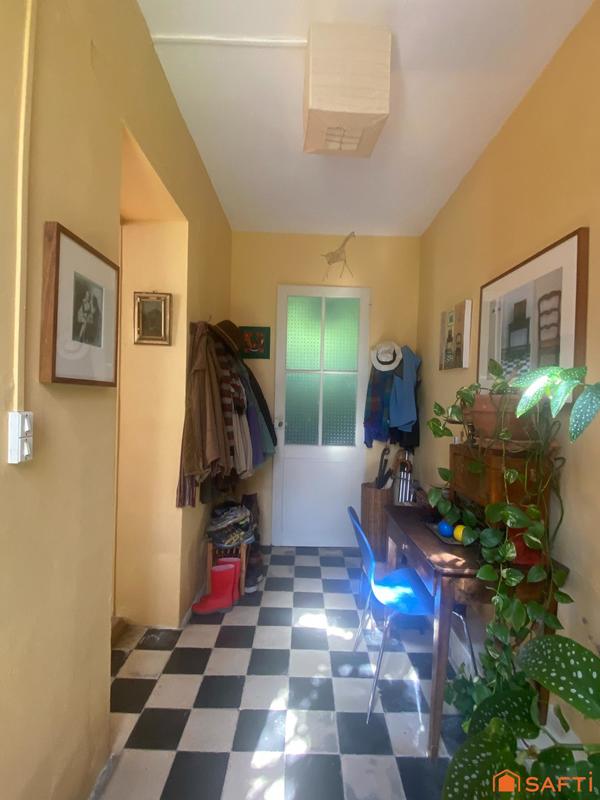 Maison - 281 m² - 7 pièces