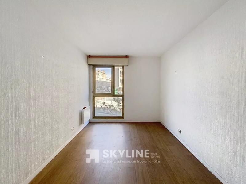 Appartement - 97 m² - 4 pièces