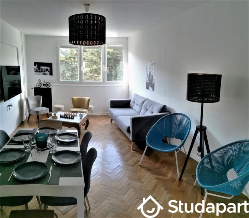 Chambre - 16 m² - 1 pièce