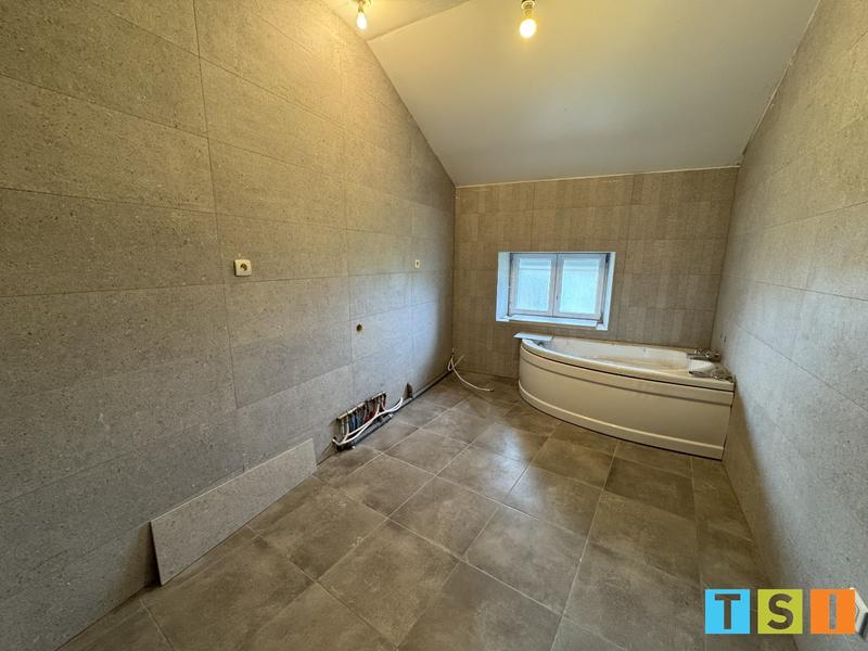 Maison - 182 m² - 5 pièces