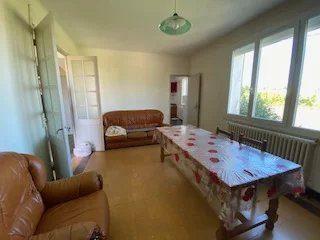 Maison - 113 m² - 7 pièces