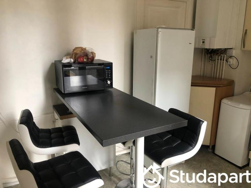 Chambre - 16 m² - 1 pièce