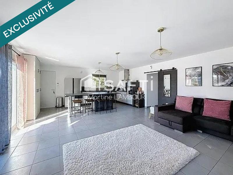 Maison - 95 m² - 5 pièces