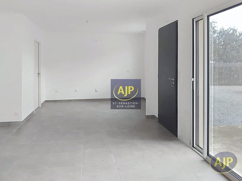 Maison - 99 m² - 4 pièces