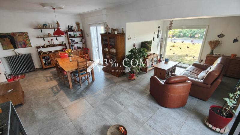 Maison - 157 m² - 6 pièces