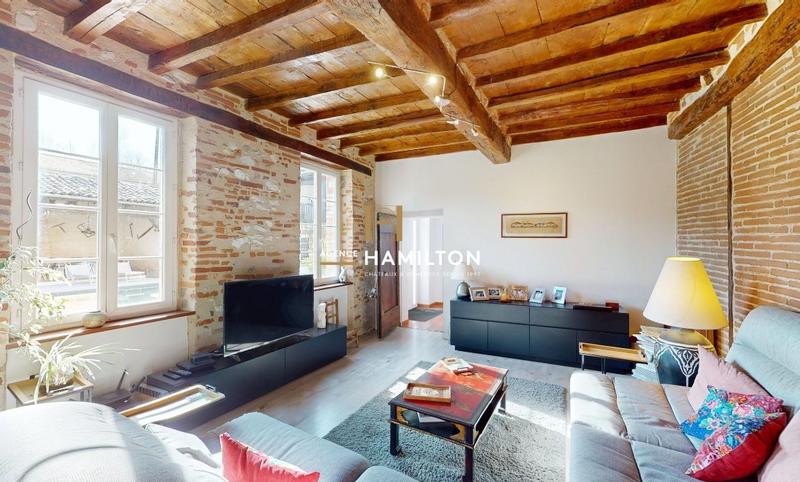 Maison de campagne - 532 m² - 11 pièces