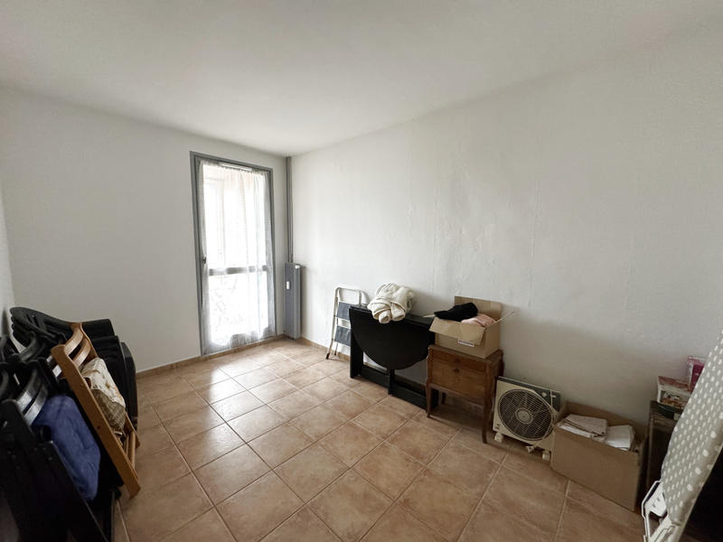 Appartement - 80 m² - 5 pièces