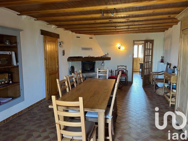 Maison de village - 234 m² - 10 pièces