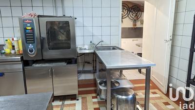 Maison - 307 m² - 12 pièces