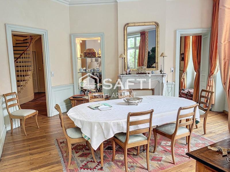 Appartement - 180 m² - 6 pièces