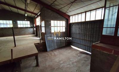 Entrepôt - 760 m² - 1 pièce