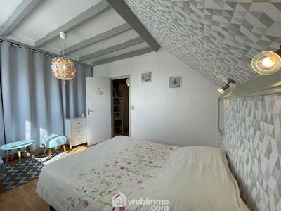 Maison - 107 m² - 4 pièces