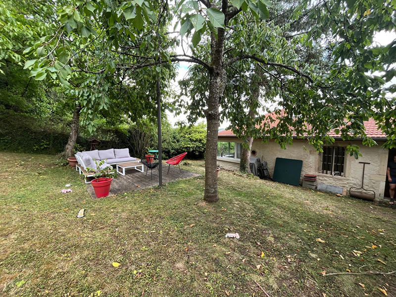 Maison - 317 m² - 7 pièces