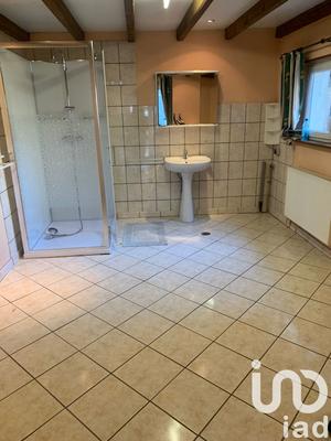 Maison - 211 m² - 9 pièces