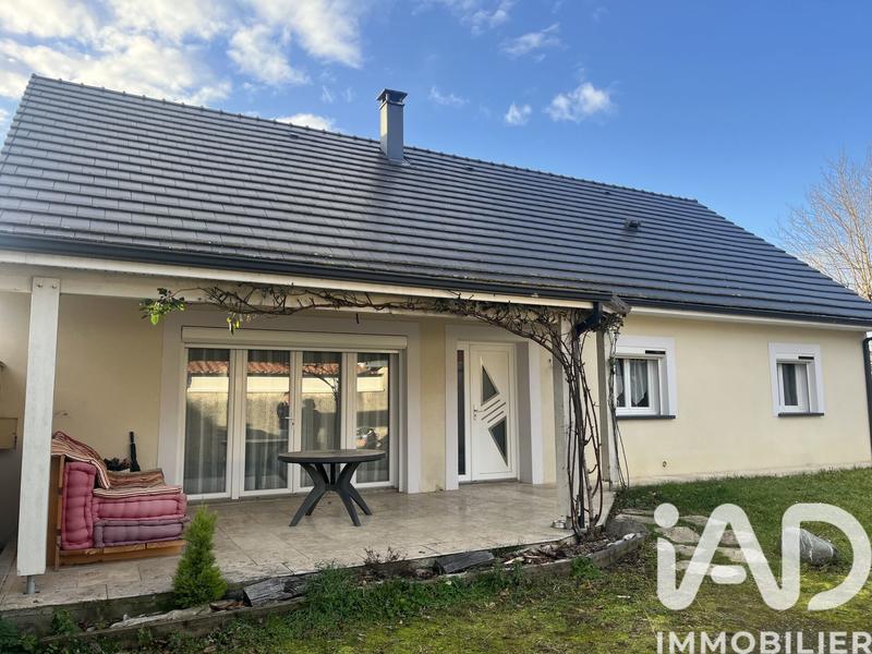 Maison - 110 m² - 4 pièces